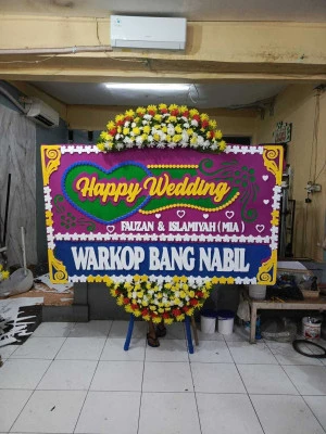 Papan Bunga di Kadujajar Malingping