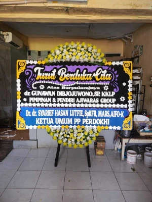 Papan Bunga di Kadujajar Malingping